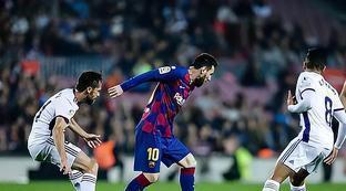 乔丹凭借 乔丹凭借